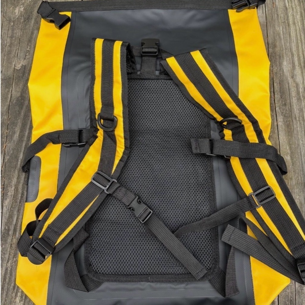 NEW Body Glove UltraDry PC Backpack - Picture 4 of 6